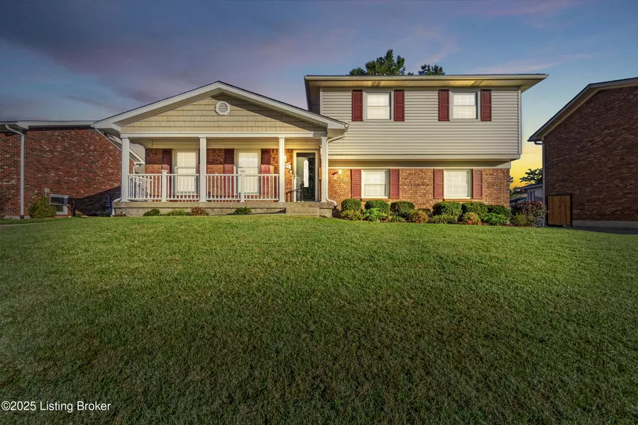 2207 Alice Kay Dr, Louisville, KY 40214