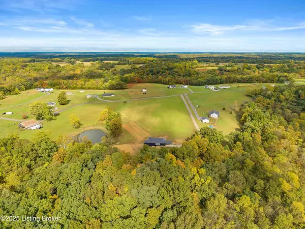 Bedford, KY 40006,772 Colbert Ln