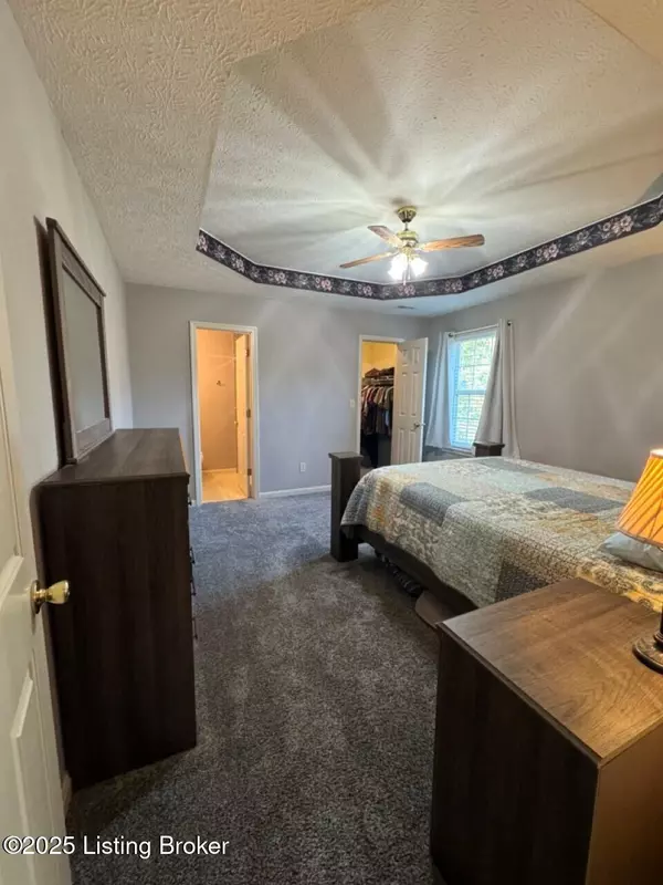 Radcliff, KY 40160,306 Valley View Dr