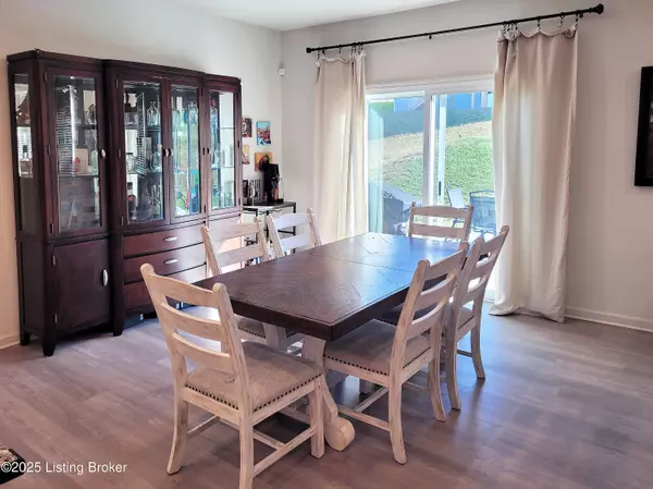 La Grange, KY 40031,2110 Aiken Back Ln