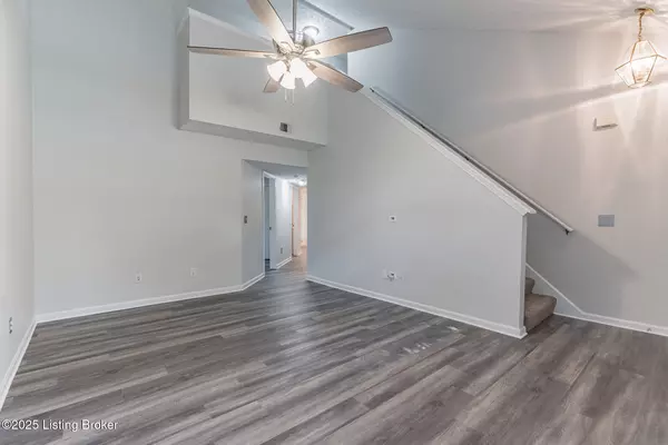 Louisville, KY 40299,4329 Willowview Blvd