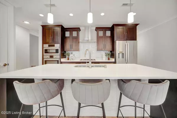 Louisville, KY 40059,9419 Norton Commons Blvd #304