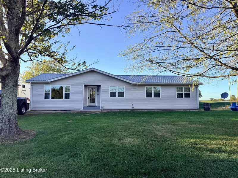9686 Lawrenceburg Rd, Chaplin, KY 40012