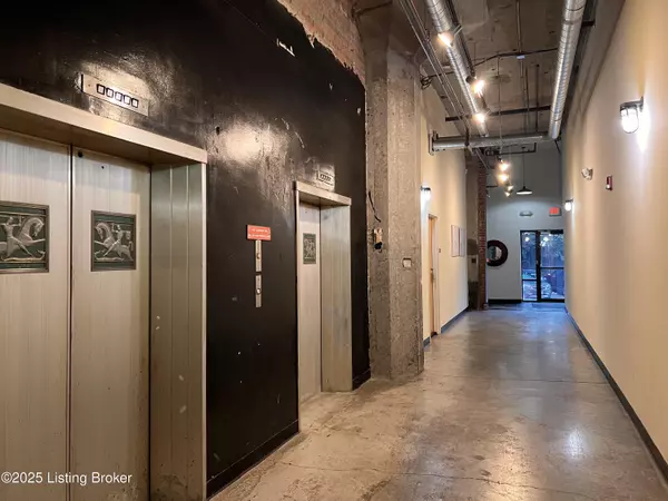 Louisville, KY 40208,2520 S 3rd St #313