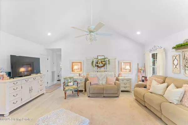 Smiths Grove, KY 42171,37 Garden WAY