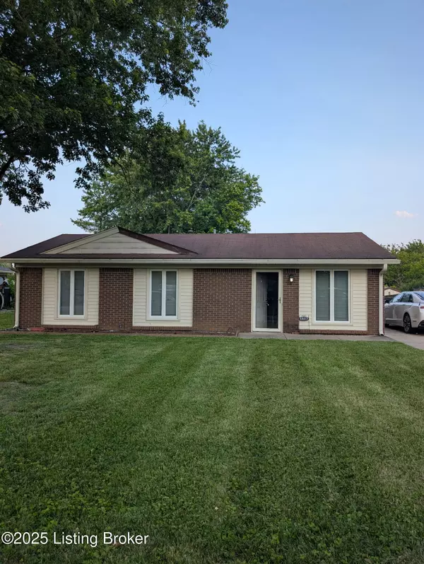 6803 Lake Elkhorn Ct, Louisville, KY 40291