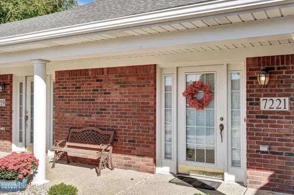 Louisville, KY 40228,7221 Briscoe Vista WAY