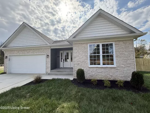 8213 Roseborough Rd, Louisville, KY 40228