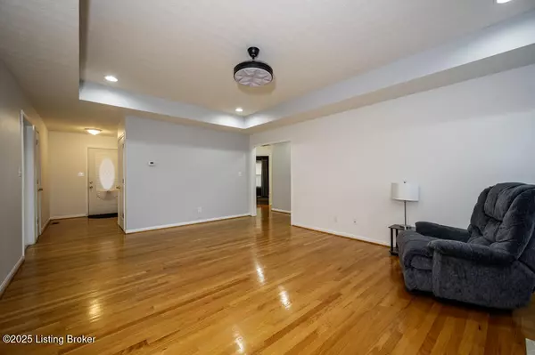 Elizabethtown, KY 42701,1411 Amanda Jo Dr