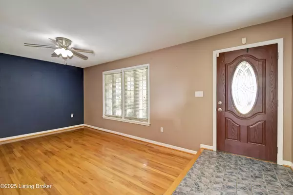 Louisville, KY 40214,7300 Royalwood Dr