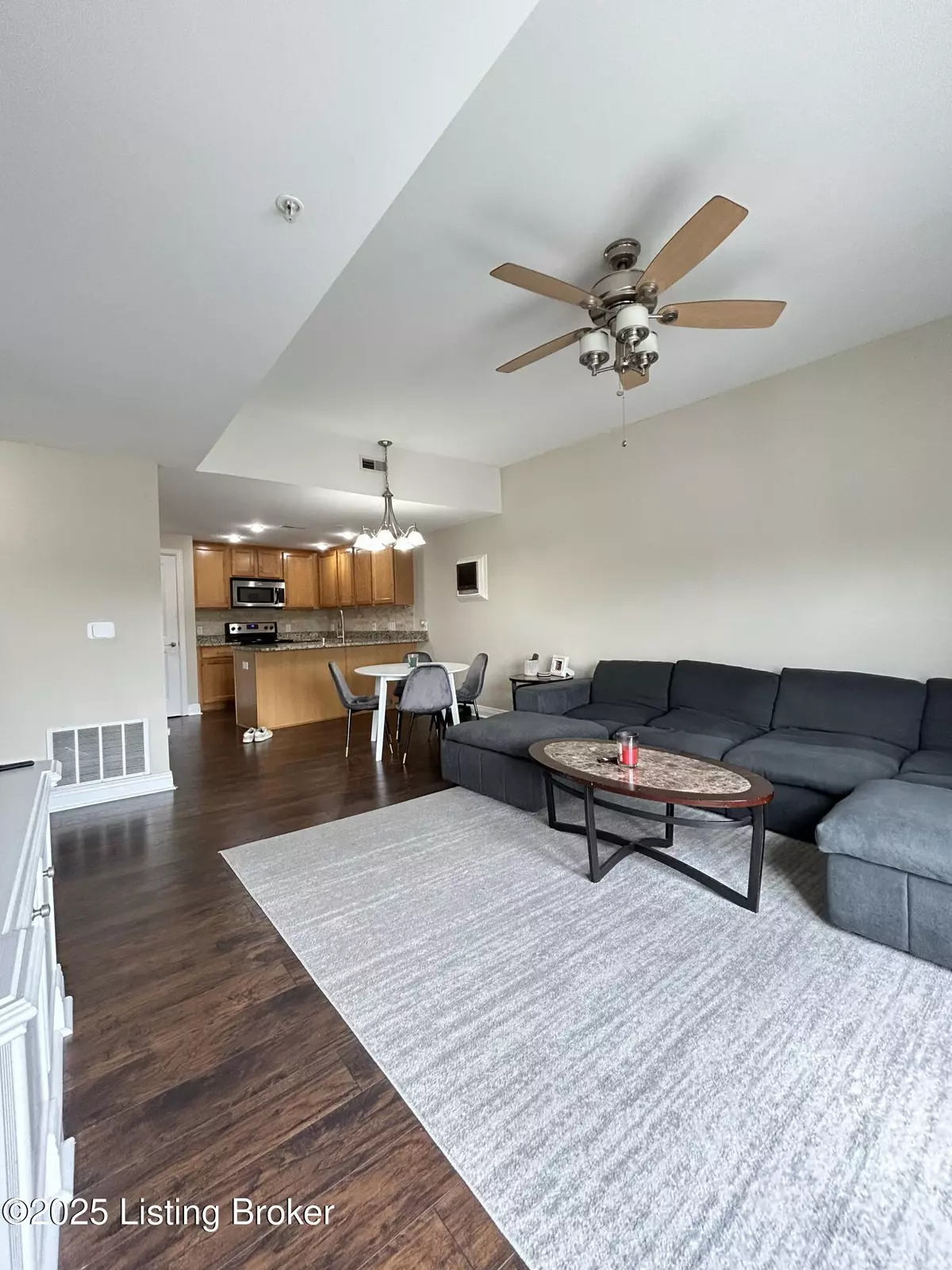 Prospect, KY 40059,10619 Meeting St #UNIT 304