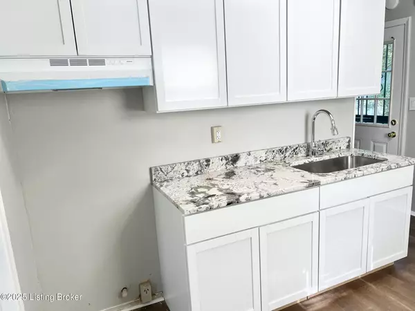Louisville, KY 40212,219 N 37th St