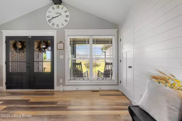 Taylorsville, KY 40071,433 Camp Branch TRL