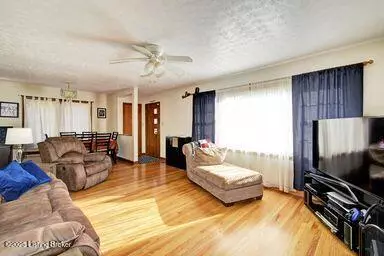 Louisville, KY 40214,7710 Sierra TRL