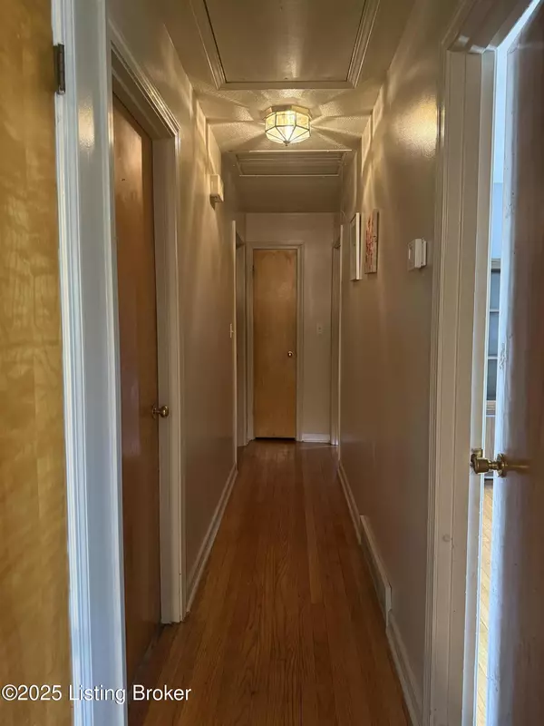 Louisville, KY 40219,6113 Princess WAY