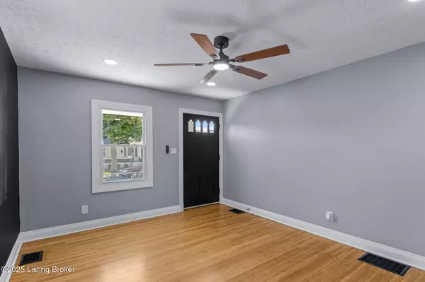 Louisville, KY 40215,1125 Sale Ave