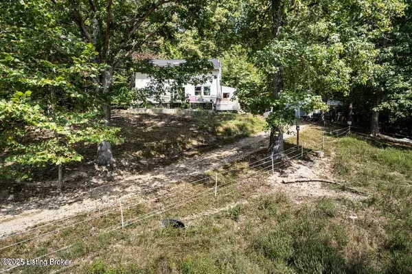 1720 E Flats Rd, New Haven, KY 40051