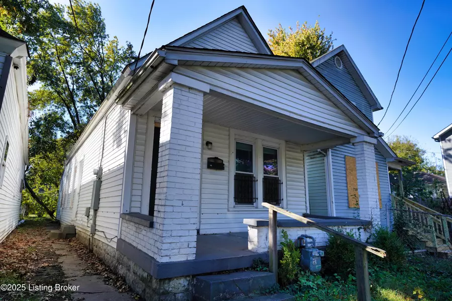 418 Iowa Ave, Louisville, KY 40208