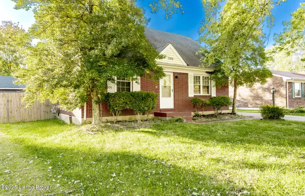 Louisville, KY 40272,2506 Tavistock Ct