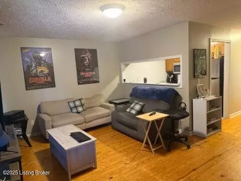 Louisville, KY 40210,1320 S 17th St