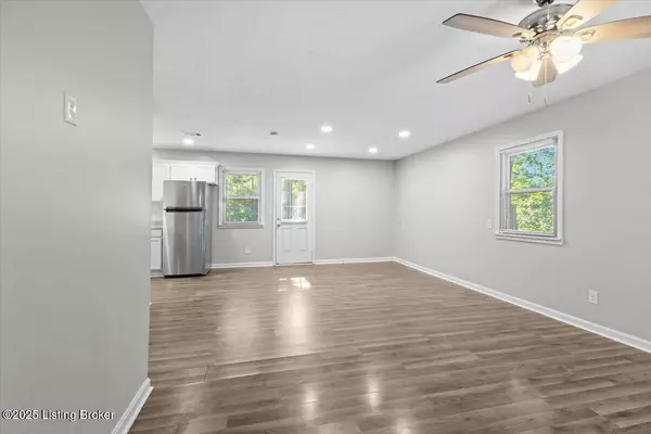 Louisville, KY 40214,8215 Candelabrum Pl