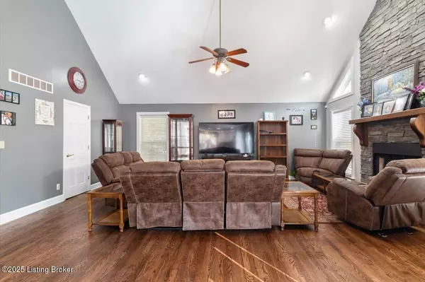 Shepherdsville, KY 40165,236 Running Creek Dr