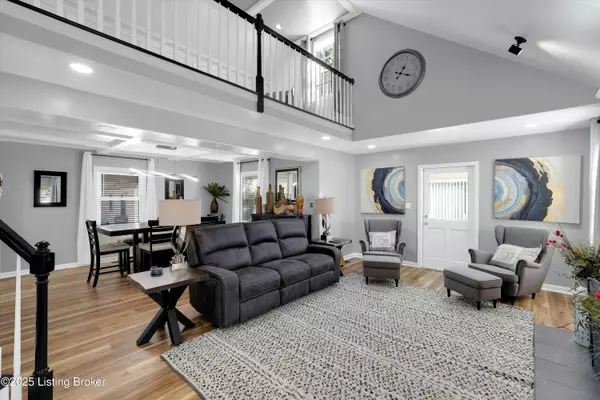 Louisville, KY 40207,503 Chenoweth Ln