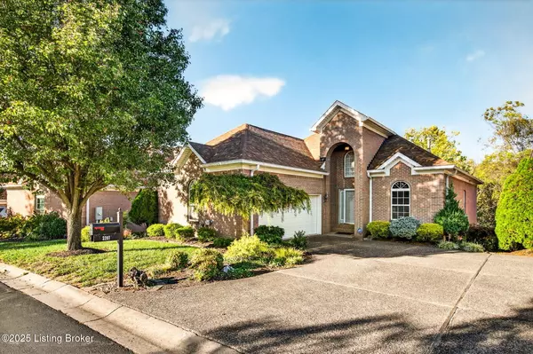 3207 Hurstbourne Springs Dr, Louisville, KY 40220