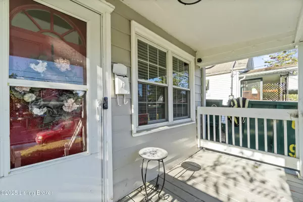 Louisville, KY 40208,810 Weller Ave