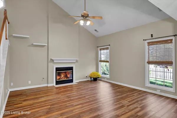 Louisville, KY 40245,4911 Middlesex Dr