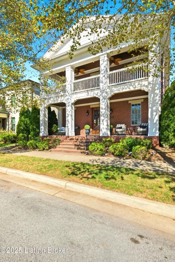 Prospect, KY 40059,9205 Bergamot Dr