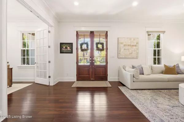 Prospect, KY 40059,9205 Bergamot Dr