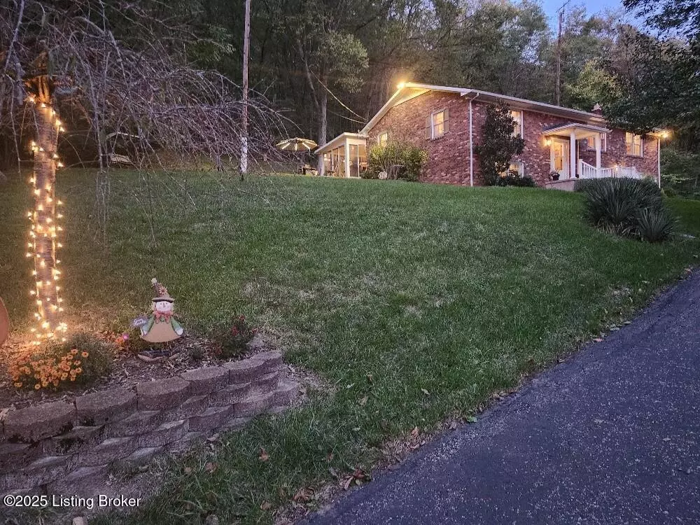 Carrollton, KY 41008,2043 Lock Rd