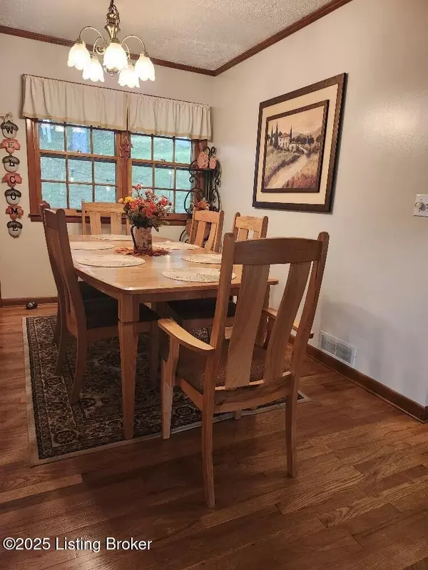 Carrollton, KY 41008,2043 Lock Rd