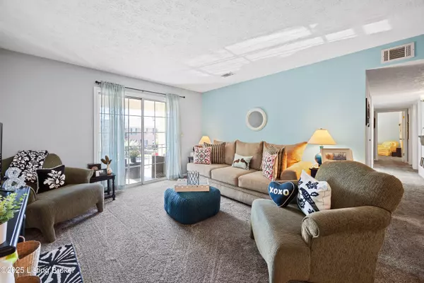 Douglass Hills, KY 40243,304 Logsdon Ct