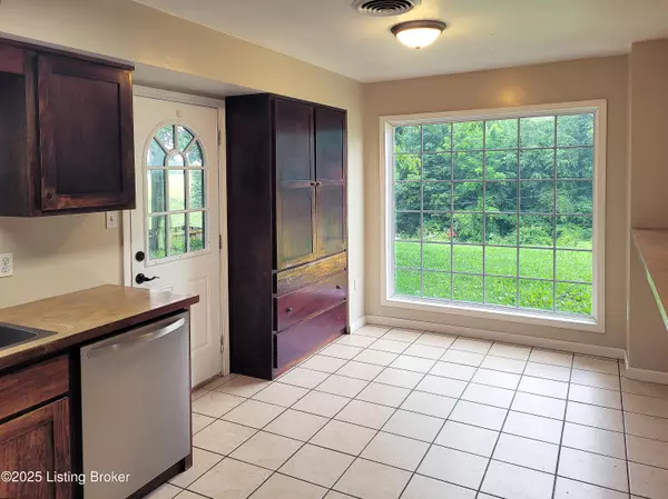 Boston, KY 40107,1707 N Stillwell Rd