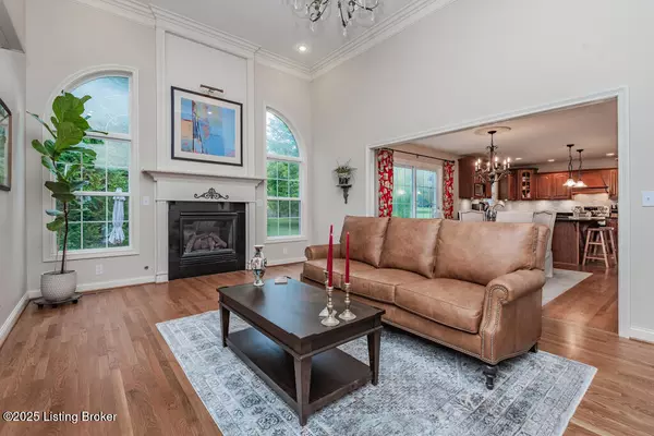 Louisville, KY 40245,3525 Woodmont Park Ln