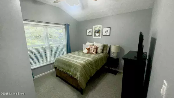 Louisville, KY 40245,4703 Bay Cove Ct