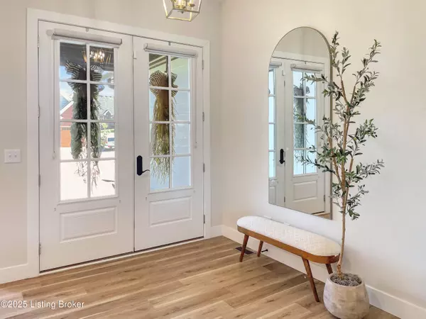 Elizabethtown, KY 42701,102 Kentucky Oaks TRL