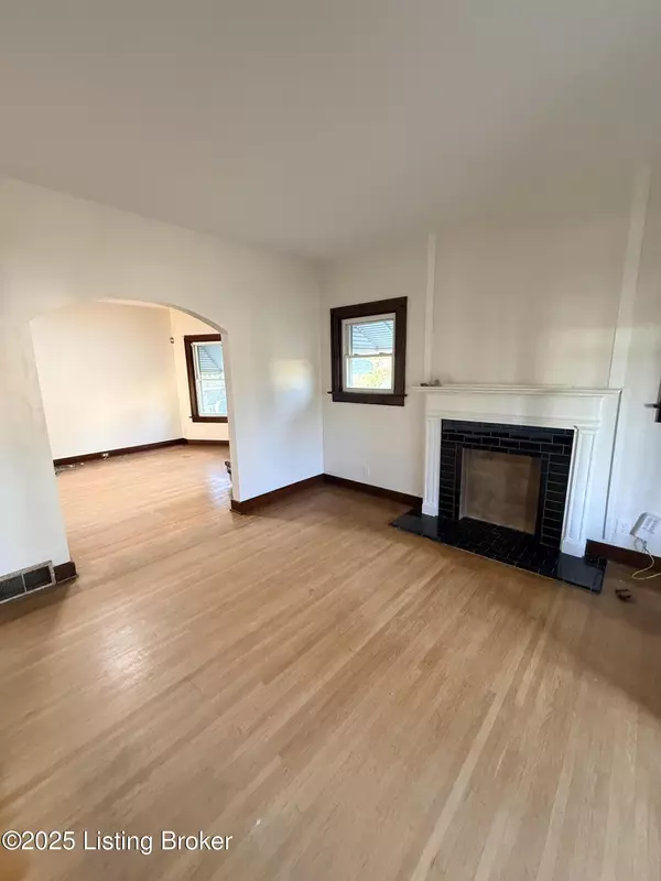 Louisville, KY 40215,1620 Sale Ave