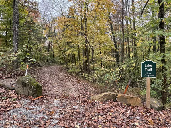 Clarkson, KY 42726,105 Conoloway Bay Dr