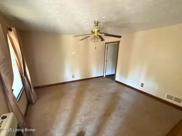 Taylorsville, KY 40071,4815 Plum Creek Rd