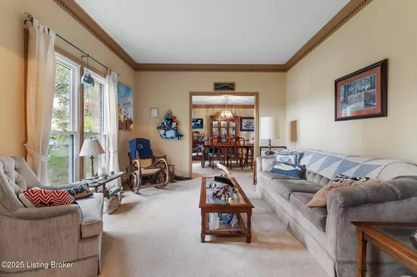 Goshen, KY 40026,12806 Churchill Pkwy