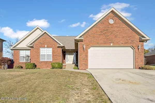 205 Saddleback Dr, Charlestown, IN 47111