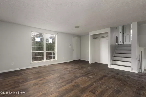 Louisville, KY 40228,6400 Overton Rd