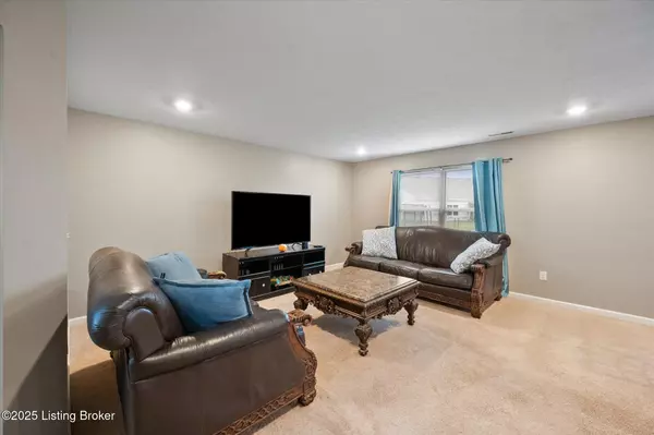 Shelbyville, KY 40065,2014 Carnegie Dr