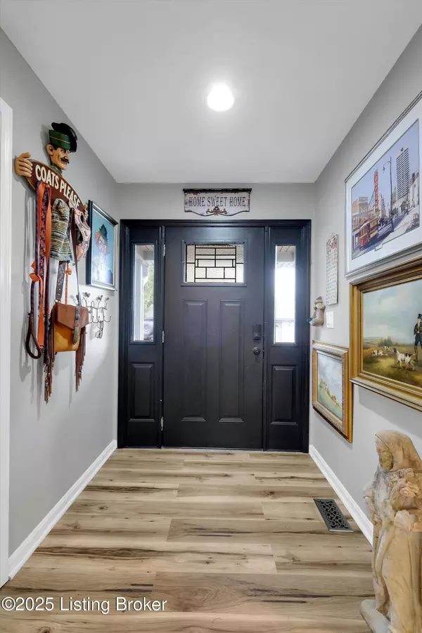 Prospect, KY 40059,6509 Marina Dr