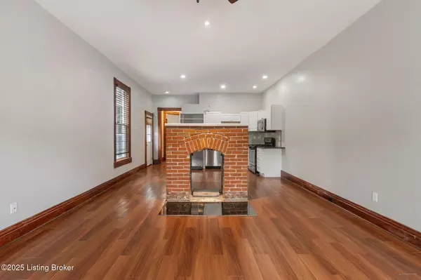 Louisville, KY 40204,1078 E Kentucky St