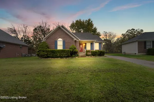 180 E Aulbern Dr, Mt Washington, KY 40047