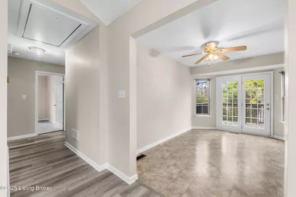 Mt Washington, KY 40047,180 E Aulbern Dr